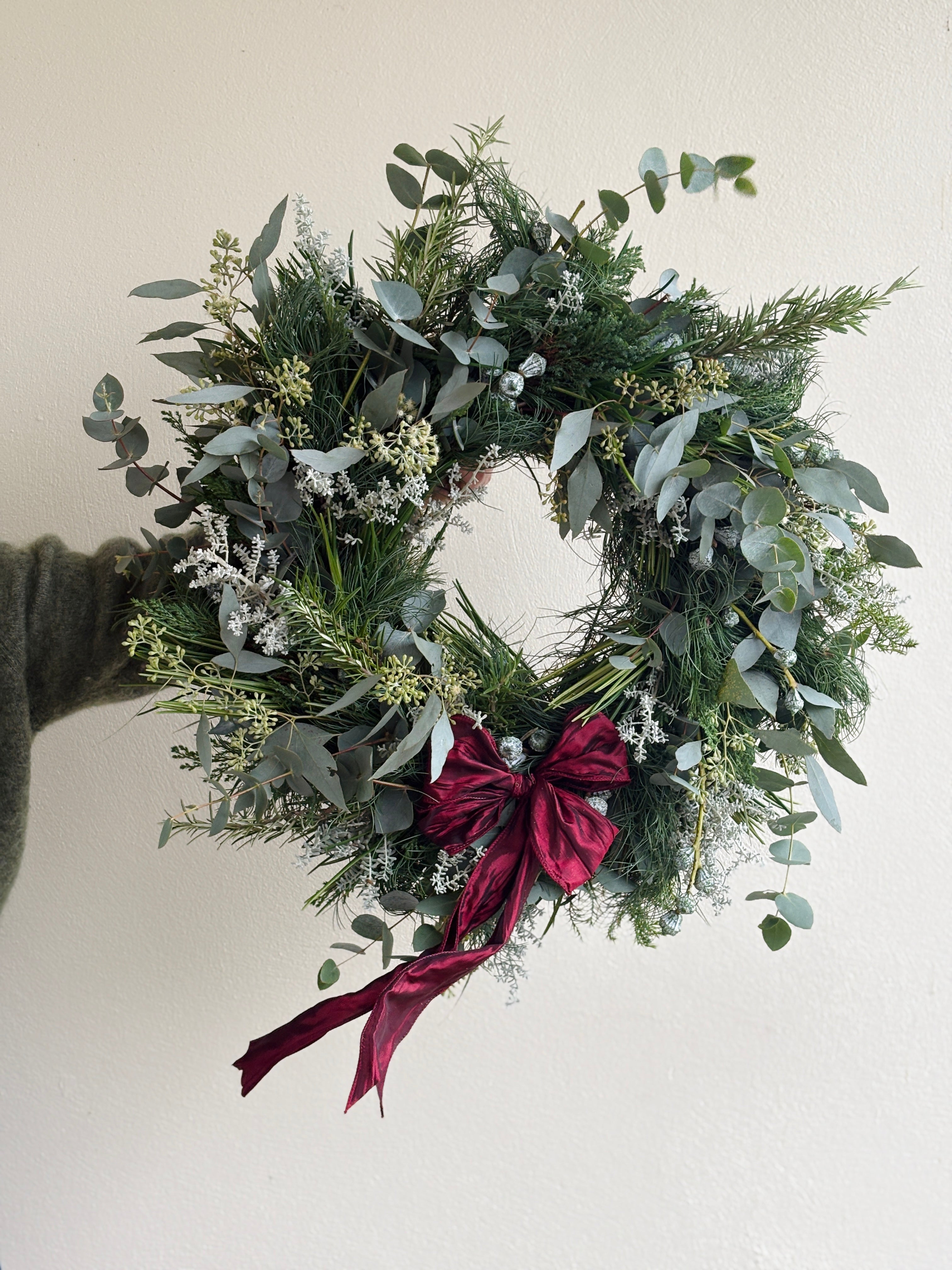 A White Christmas Wreath