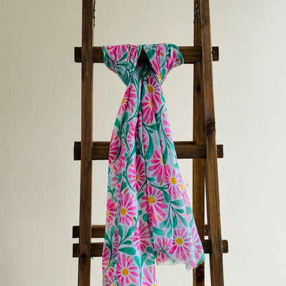Daisy with Leaves Print Scarf